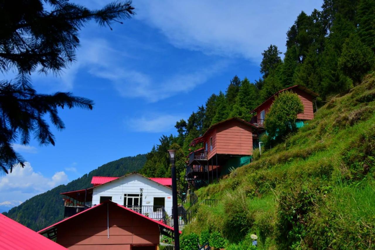 Aamod Resorts Dalhousie ! Luxury Cottage Resort Exterior photo